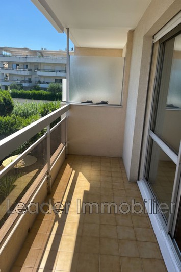 Location appartement Antibes  