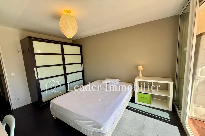 Location appartement Antibes  