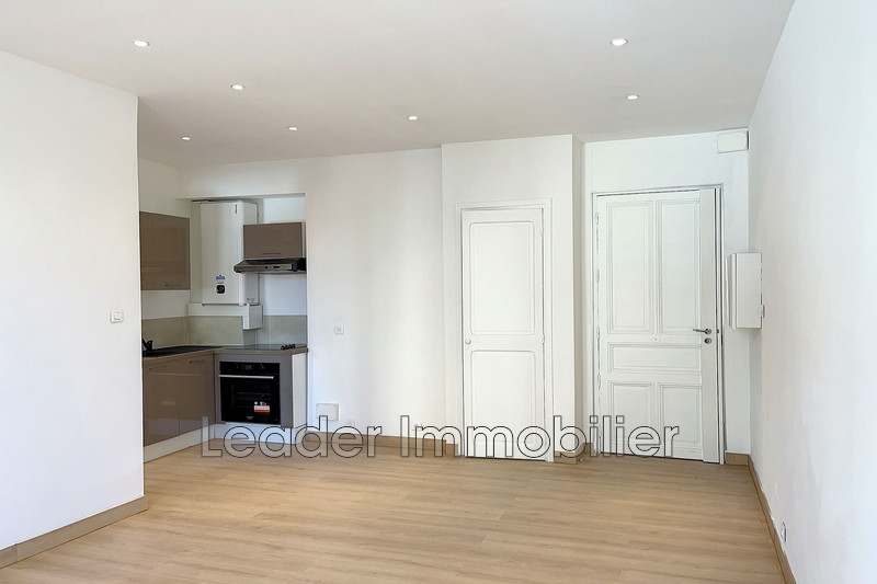 appartement  2 rooms  Antibes   37 m² -   