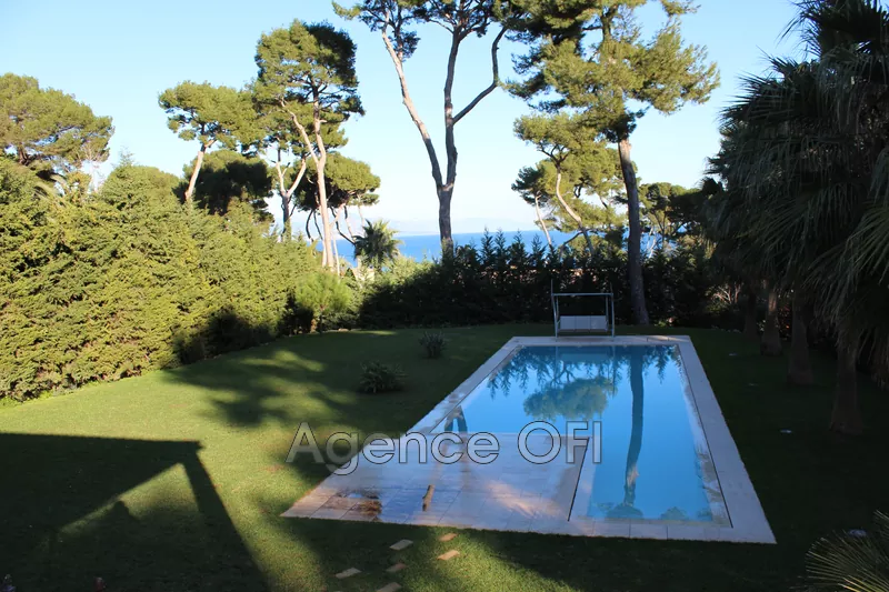 maison  5 pièces  Antibes Cap d'antibes  360 m² -   