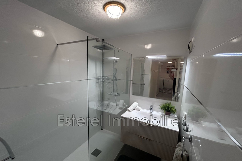 Photo n°3 - Vente appartement Fréjus 83600 - 211 000 €