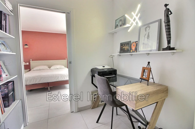 Photo n°10 - Vente appartement Saint-Raphaël 83700 - 749 000 €