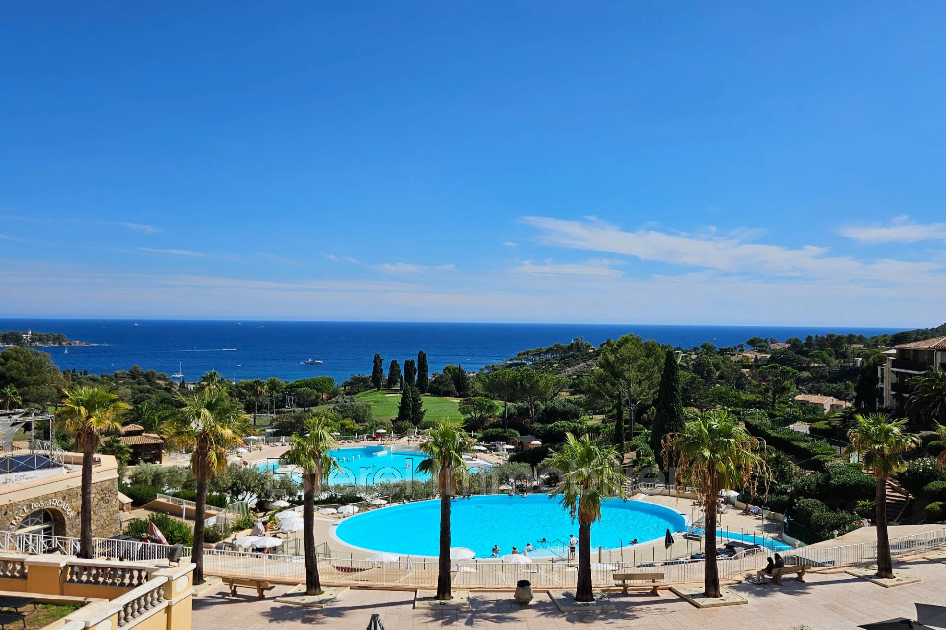 Appartement 2 pièces 27 m² · à Saint-Raphaël · 27 m² · 235 000 €