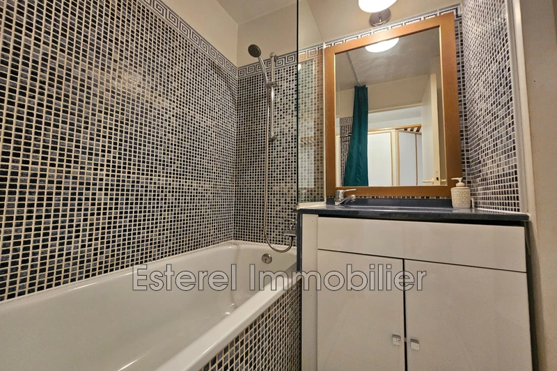 Vente appartement Saint-Raphaël  
