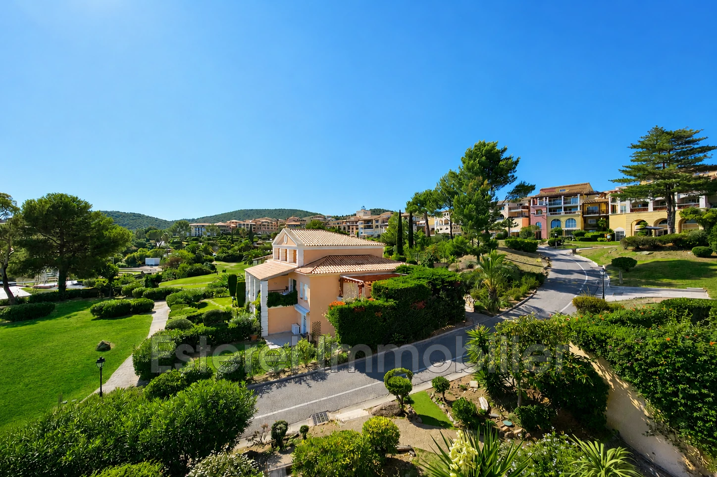 Appartement 2 pièces 27 m² · à Saint-Raphaël · 27 m² · 179 000 €