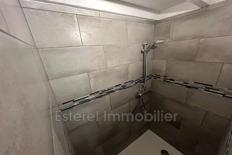 Photo n°5 - Vente appartement Saint-Raphaël 83700 - 155 000 €