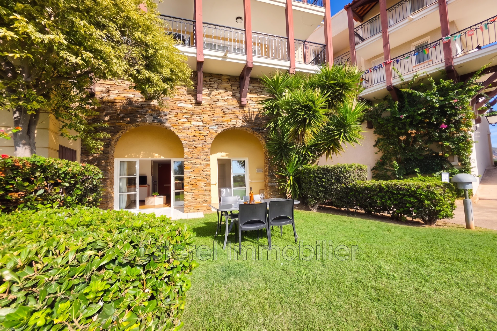 Appartement 3 pièces 38 m² · à Saint-Raphaël · 38 m² · 262 500 €