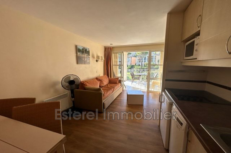 Photo n°5 - Vente appartement Saint-Raphaël 83700 - 175 000 €