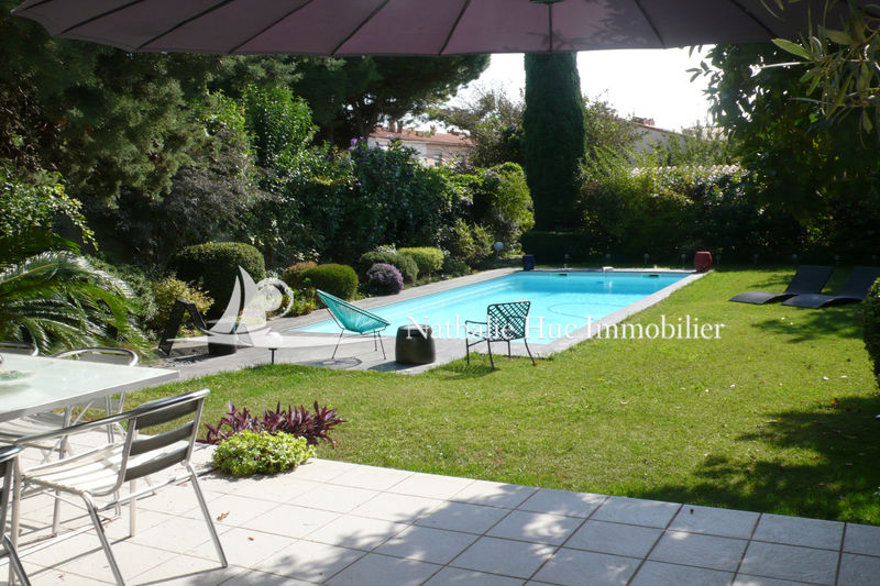 Photo Maison Sainte-Marie Coeur du village , achat maison 6 chambres 230 m²