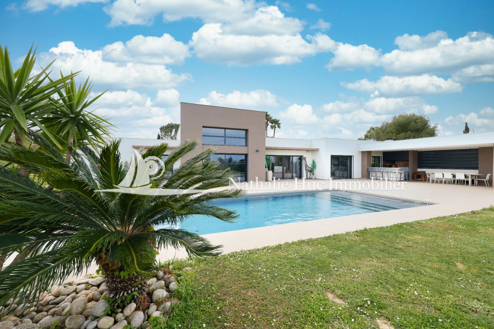 Maison 6 pièces 300 m² · à Perpignan · 300 m² · 1 650 000 €