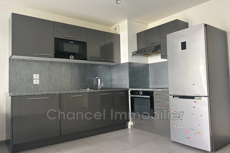 appartement  2 pièces  Antibes Hauteurs  39 m² -   