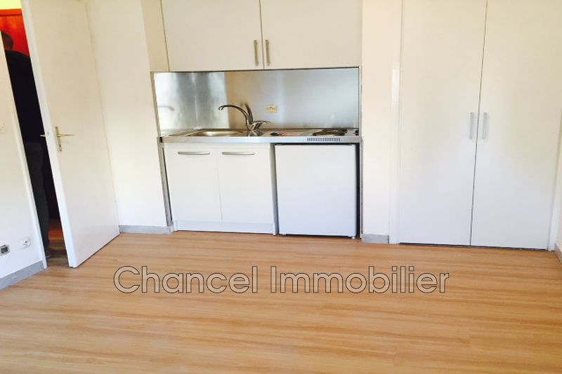 Photo Appartement Antibes Purgatoire, Location appartement 1 pièce 17 m²