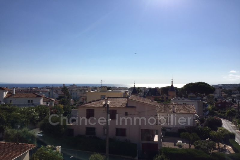 Photo Appartement Antibes Centre-ville, Location appartement 4 pièces 140 m²