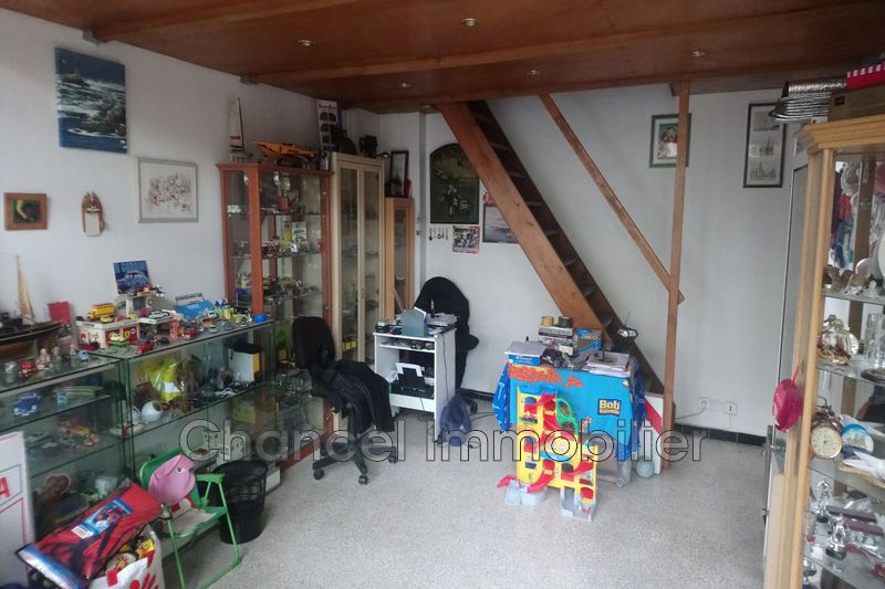 Photo Shop Antibes Centre-ville, Occupational shop 31 m²