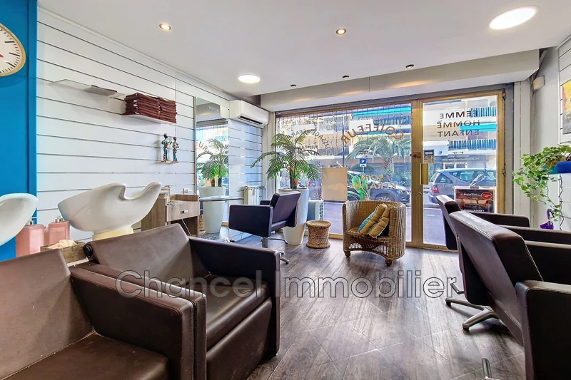 Locaux Juan-les-Pins Centre ville,  Professionnel locaux   25&nbsp;m&sup2;