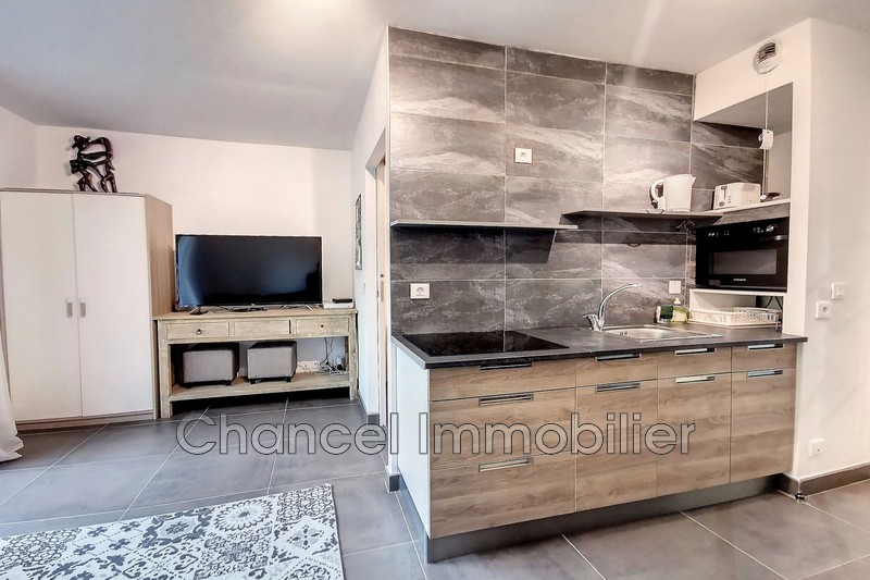 Apartment Juan-les-Pins Front de mer,   to buy apartment  2 rooms   30&nbsp;m&sup2;