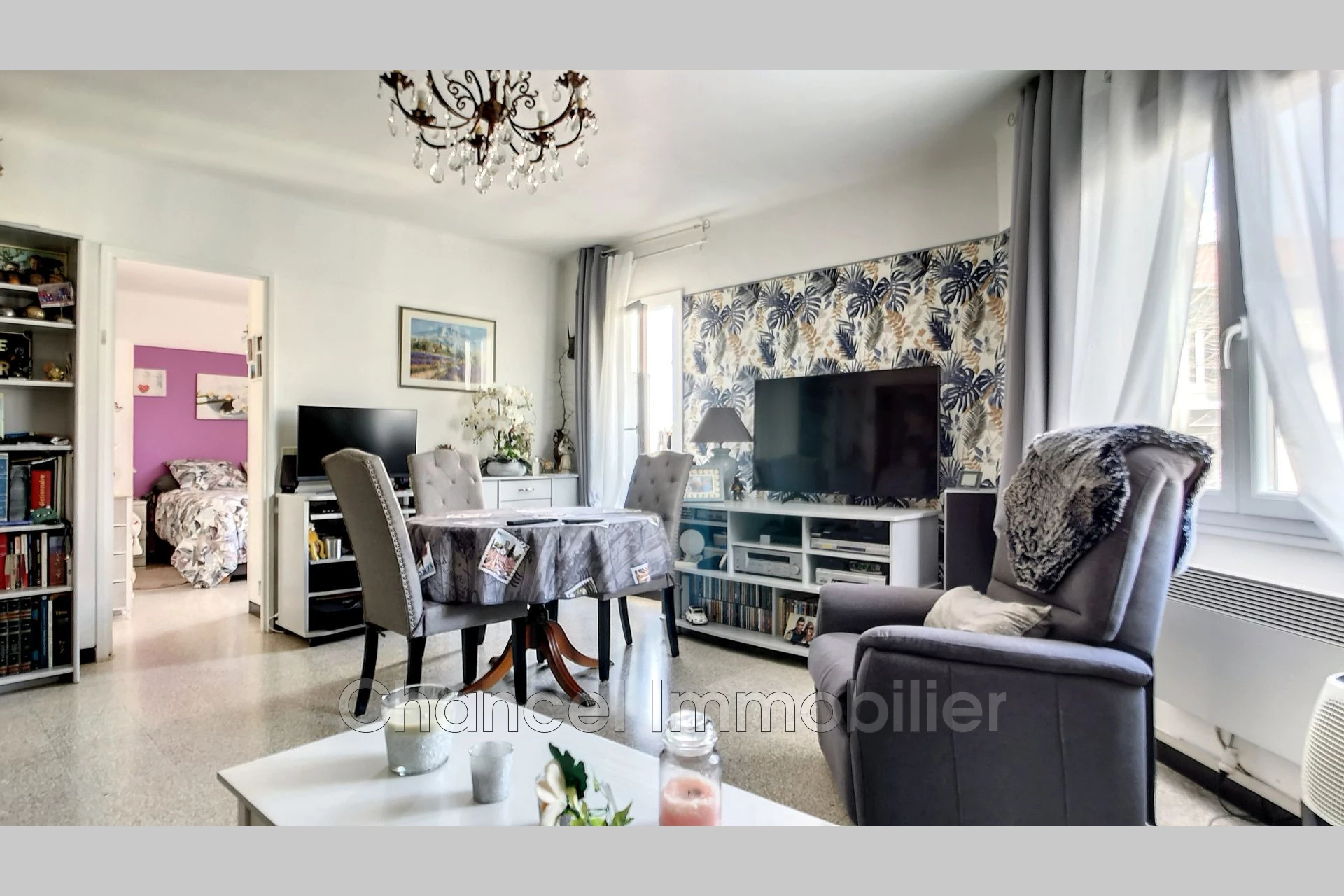 Appartement 2 pièces 49 m² · à Juan les Pins · 49 m² · 175 000 €