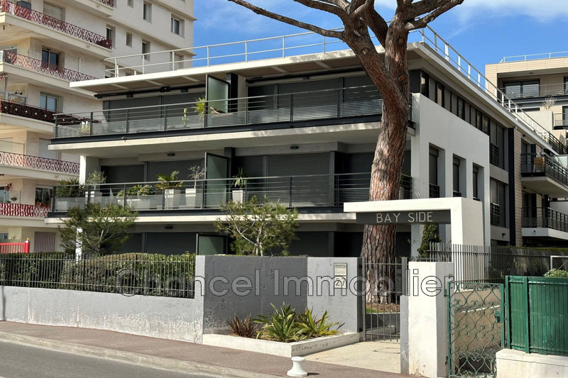 Apartment Juan-les-Pins Front de mer,   to buy apartment  2 rooms   35&nbsp;m&sup2;