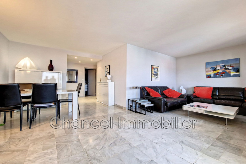 Photo Apartment Antibes Centre-ville,   to buy apartment  3 rooms   72&nbsp;m&sup2;