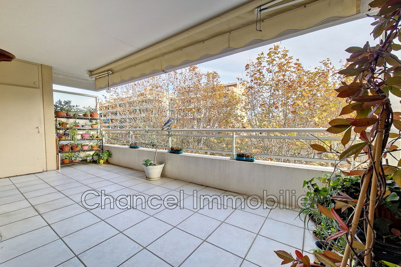 appartement  3 rooms  Antibes Downtown  92 m² -   