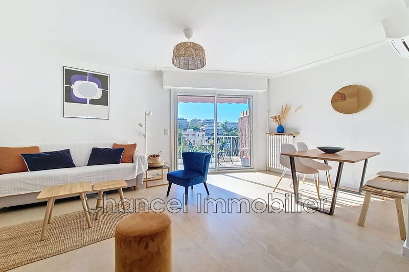 Apartment Juan-les-Pins Centre ville,   to buy apartment  2 rooms   44&nbsp;m&sup2;