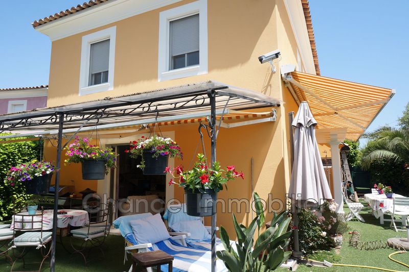 Photo Villa Juan-les-Pins Tramontane, achat villa 4 chambres 104 m²