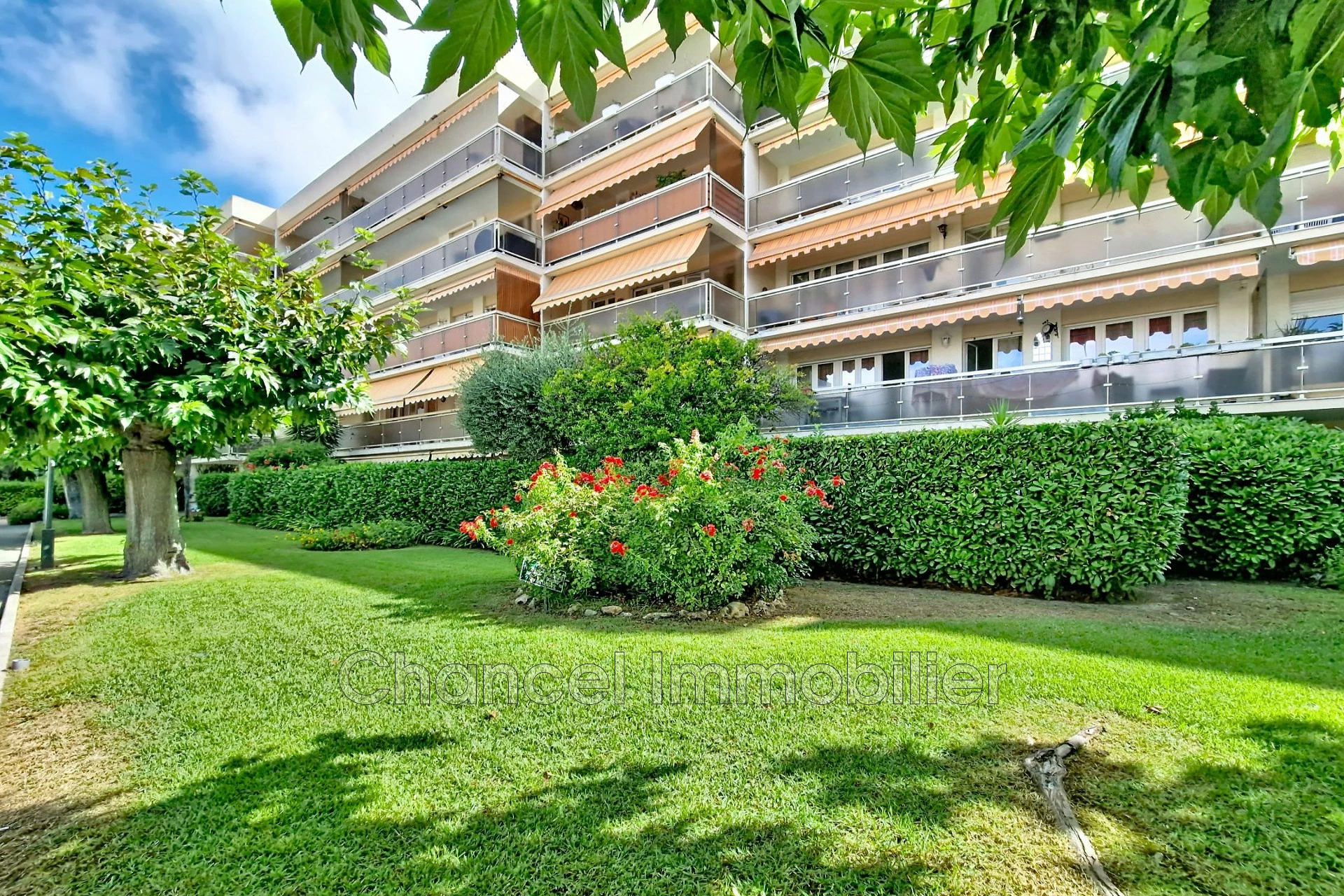 Appartement 4 pièces 79 m² · à Juan les Pins · 79 m² · 399 000 €