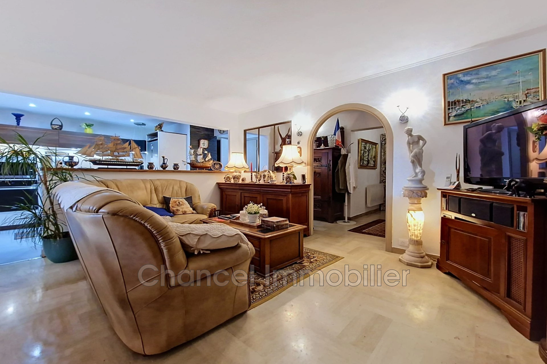 Appartement 3 pièces 83 m² · à Antibes · 83 m² · 390 000 €