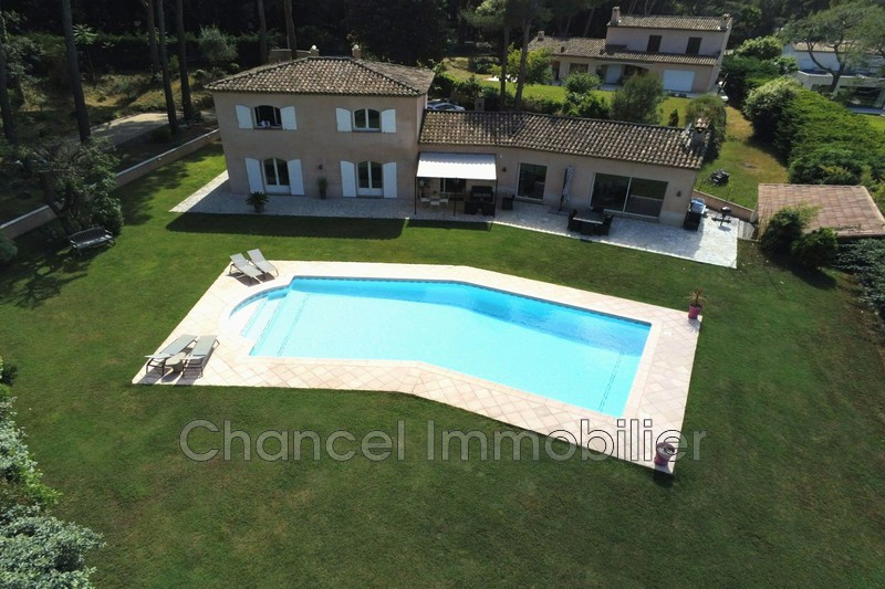 Photo Villa Vallauris   achat villa  4 chambres   215&nbsp;m&sup2;
