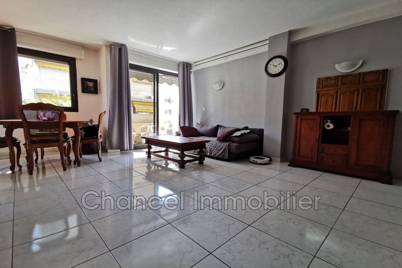 Photo Apartment Antibes Place de gaulle,   to buy apartment  3 room   64&nbsp;m&sup2;