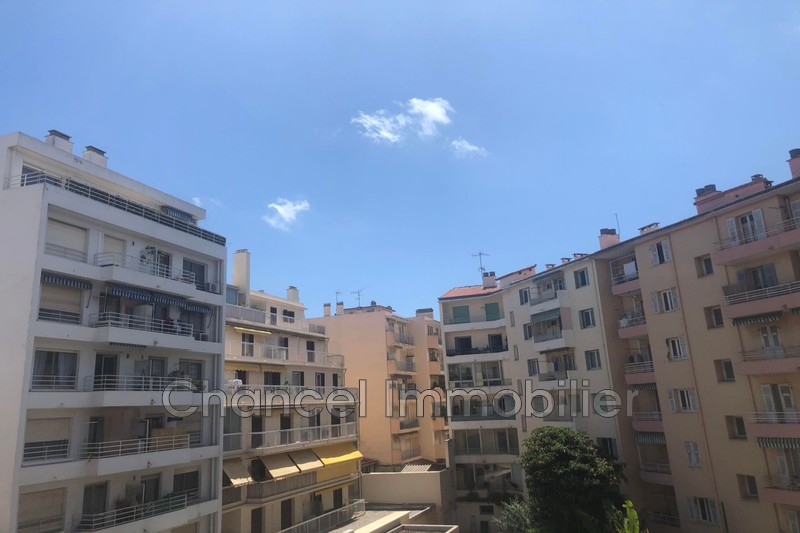Photo Appartement Antibes Centre-ville, achat appartement 4 pièces 63 m²