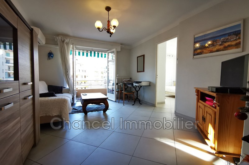 Photo Apartment Antibes Centre-ville,   to buy apartment  4 rooms   63&nbsp;m&sup2;