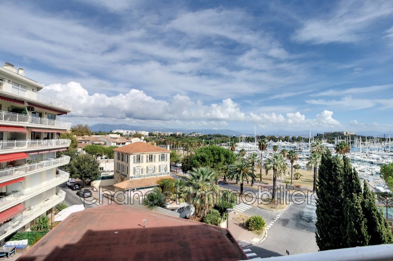 Apartment Antibes Centre-ville,   to buy apartment  4 rooms  
