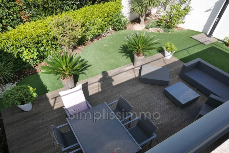 maison  5 rooms  Juan-les-Pins Close ti the beaches  170 m² -   