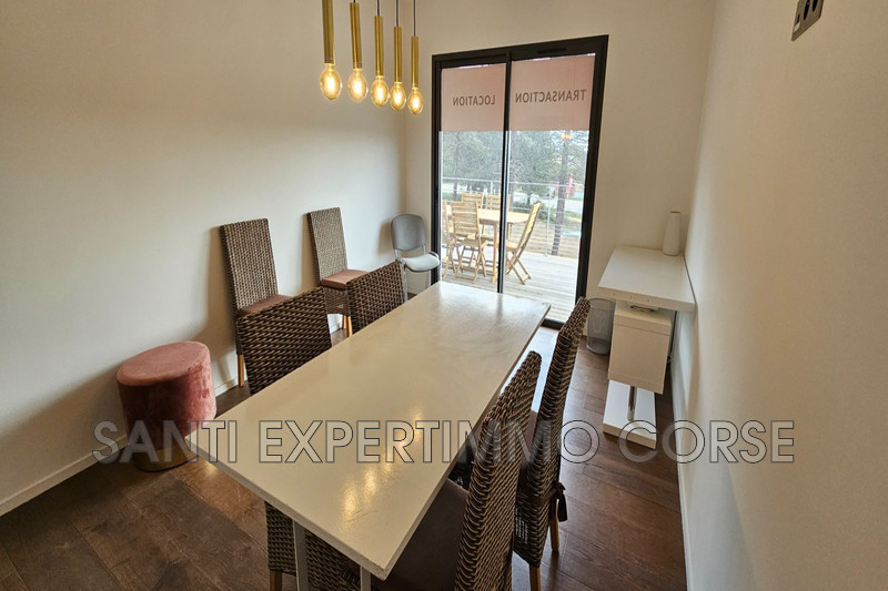 Bureau Lecci Proche centre mer,  Professionnel bureau   17&nbsp;m&sup2;