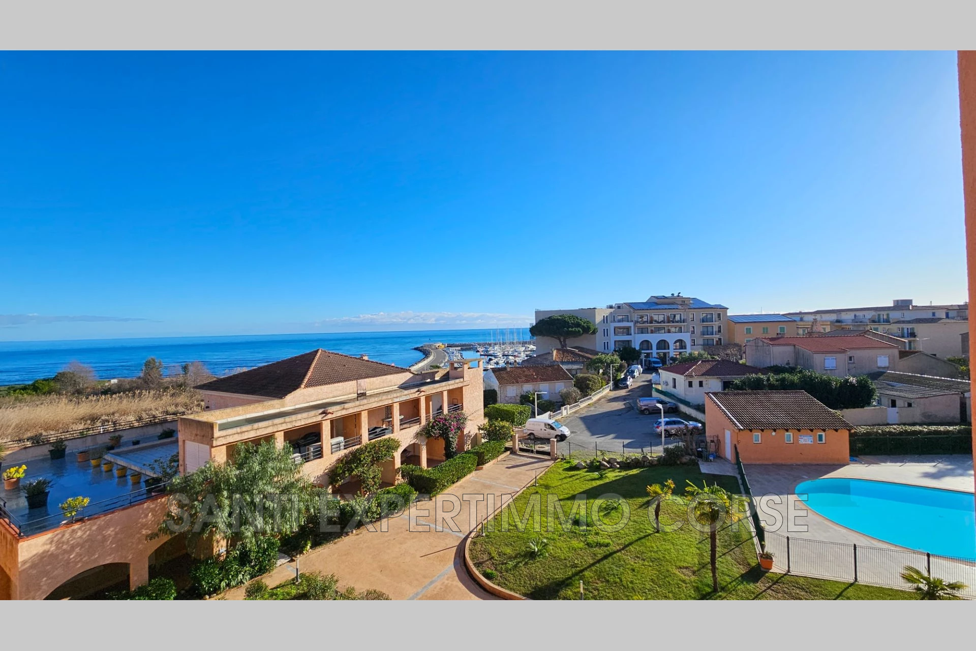 Appartement 3 pièces 61 m² · à Sari-Solenzara · 61 m² · 371 000 €