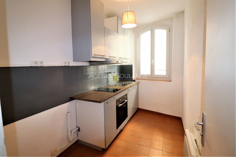 Photo Appartement La Ciotat Centre-ville, Location appartement 1 pièce 34 m²