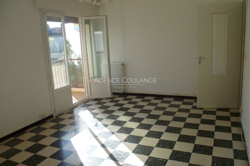 Photo Appartement La Ciotat Périphérique centre ville, Location appartement 3 pièces 60 m²