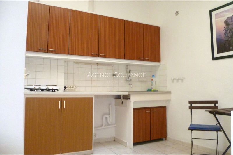 Photo Appartement La Ciotat Centre-ville, Location appartement 1 pièce 26 m²
