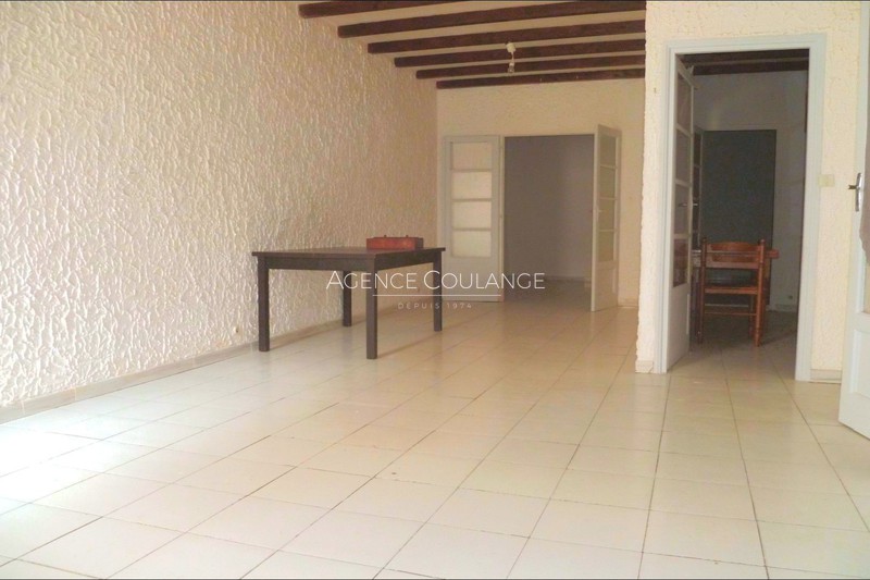 Photo Apartment La Ciotat Centre-ville, Rentals apartment 1 room 56 m²
