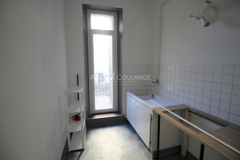 Photo Appartement Marseille Cours gouffe, Location appartement 2 pièces 43 m²