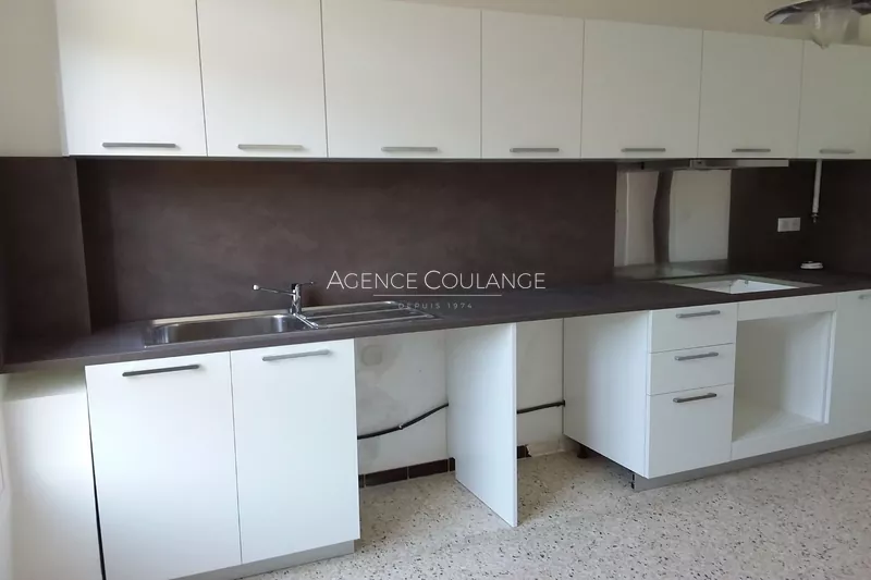 Location appartement La Ciotat  