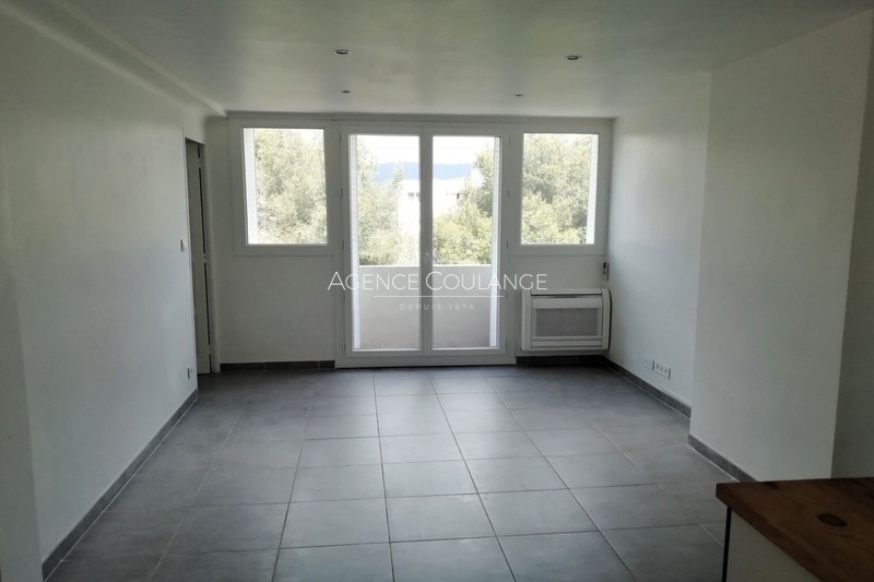 Photo Apartment La Ciotat Périphérique centre ville, Rentals apartment 3 rooms 49 m²