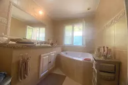 Location appartement Ceyreste  