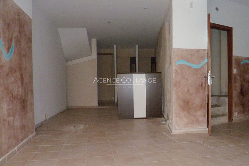 Photo Local professional La Ciotat Centre-ville, Occupational local professional 55 m²