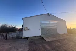 Professionnel entrepôt Saint-Cyr-sur-Mer  