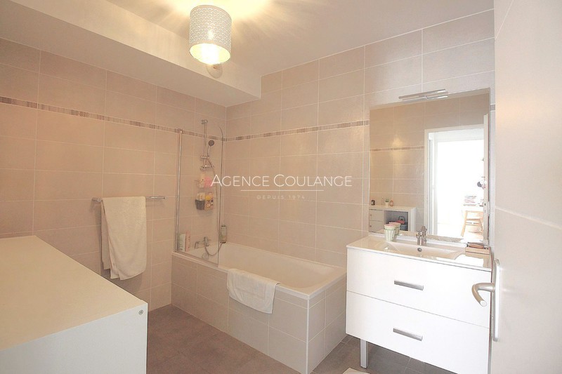 Vente appartement Saint-Cyr-sur-Mer  