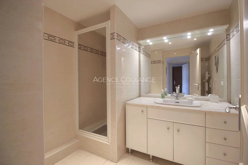 Vente appartement Saint-Cyr-sur-Mer  