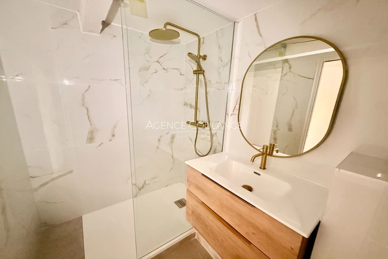 Vente appartement Saint-Cyr-sur-Mer  