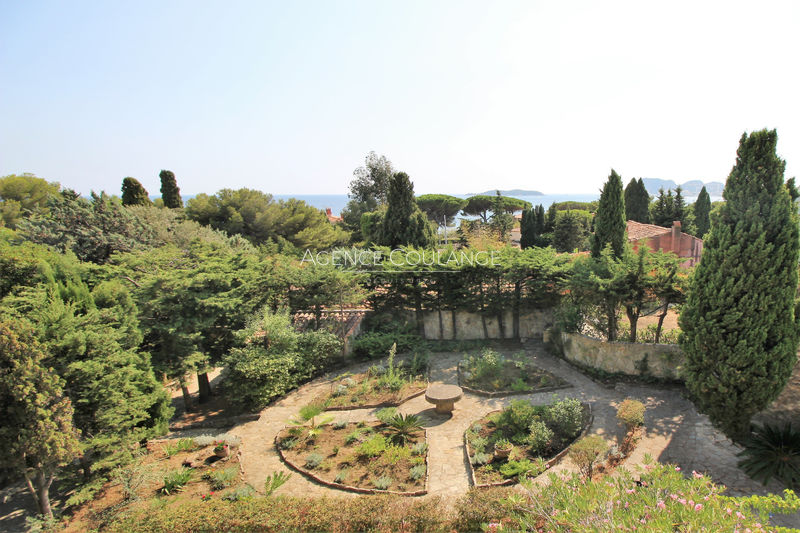 vente maison de caractère La ciotat Proche plages Maison de caractère La Ciotat Proche plages, achat maison de caractère 6 chambres 222 m²